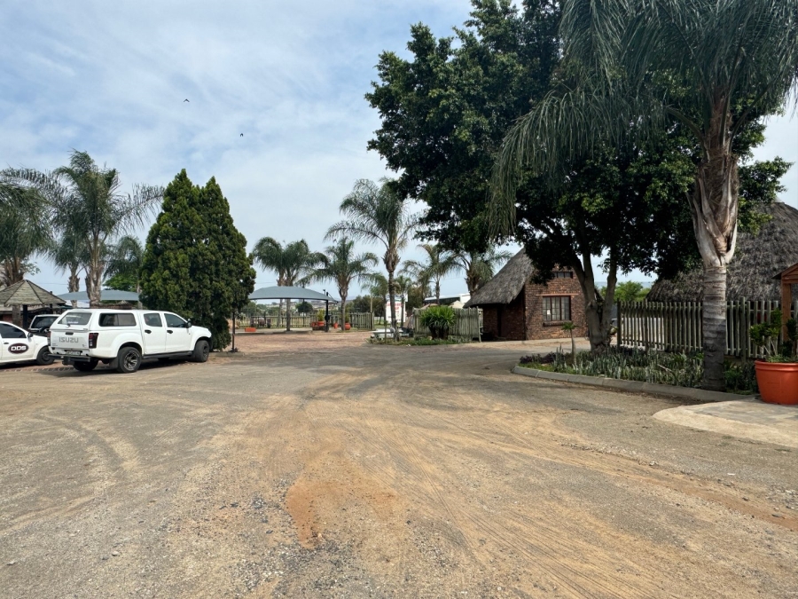 Commercial Property for Sale in Hartbeespoort Rural North West
